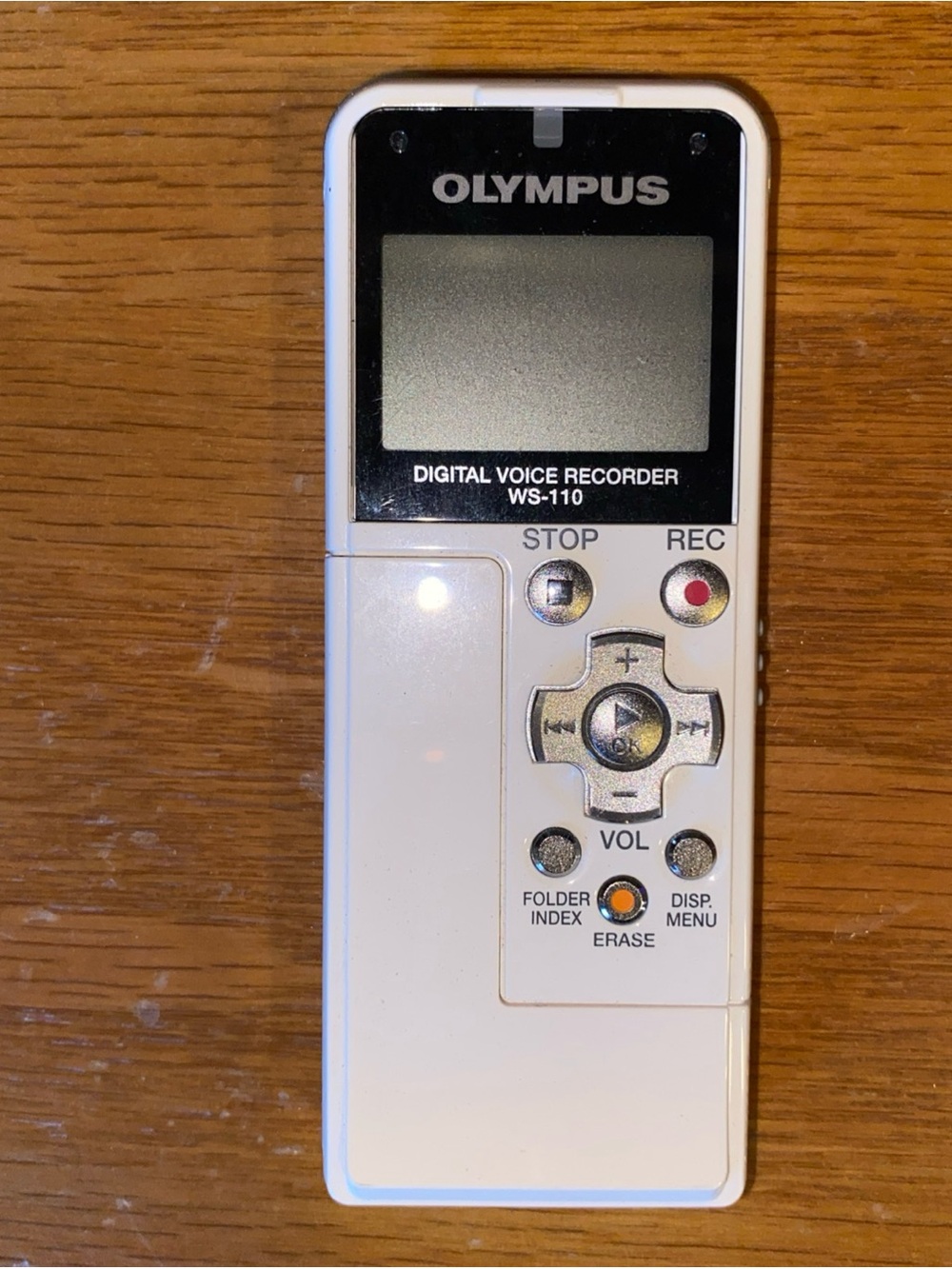 Olympus WS-110 Digital Voice Recorder Handheld 69 hours w/ Battery Tested Works